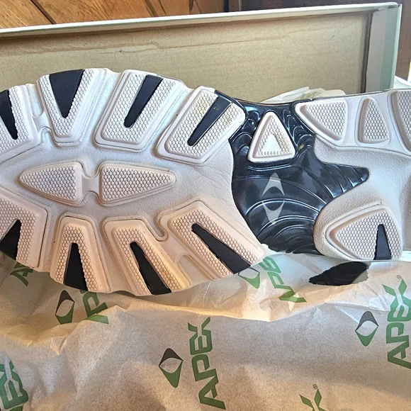 MENS APEX V854 SNEAKERS...SIZE 9 WIDE - Picture 4 of 9